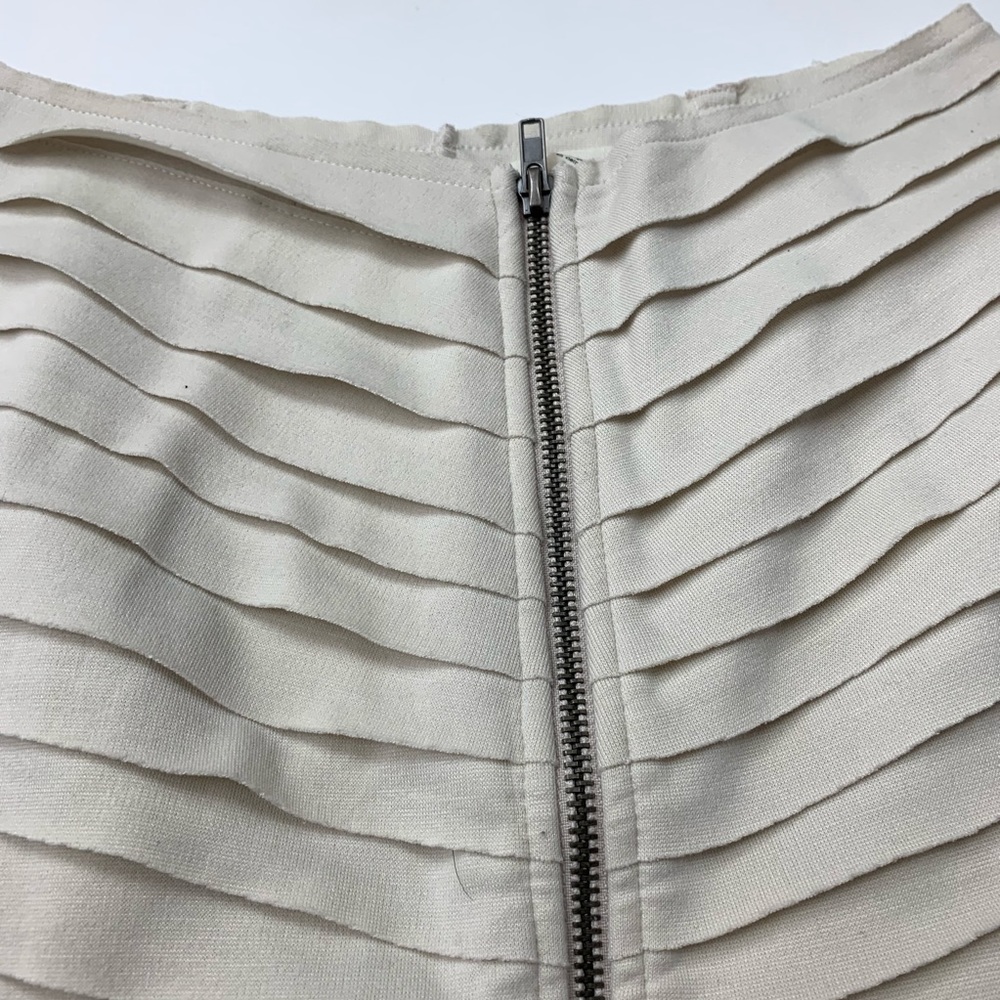 🚨 Final Sale🚨 Silence + Noise Bandage Skirt - Picture 3 of 6